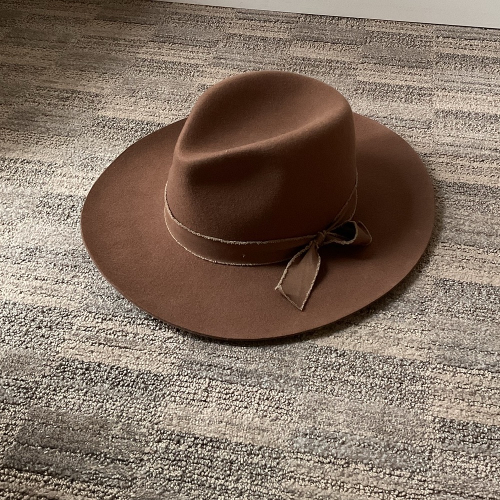 Olive&Pique - Brown Women's Wide Brim Fedora Hat - Picture 3 of 5